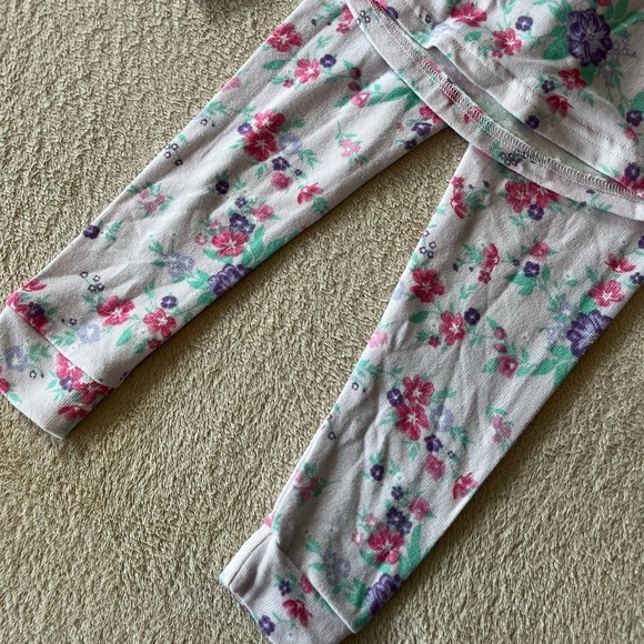 NWT Jessica Simpson Girls 3-Piece Pajama Set with Socks 3T - Picture 3 of 10